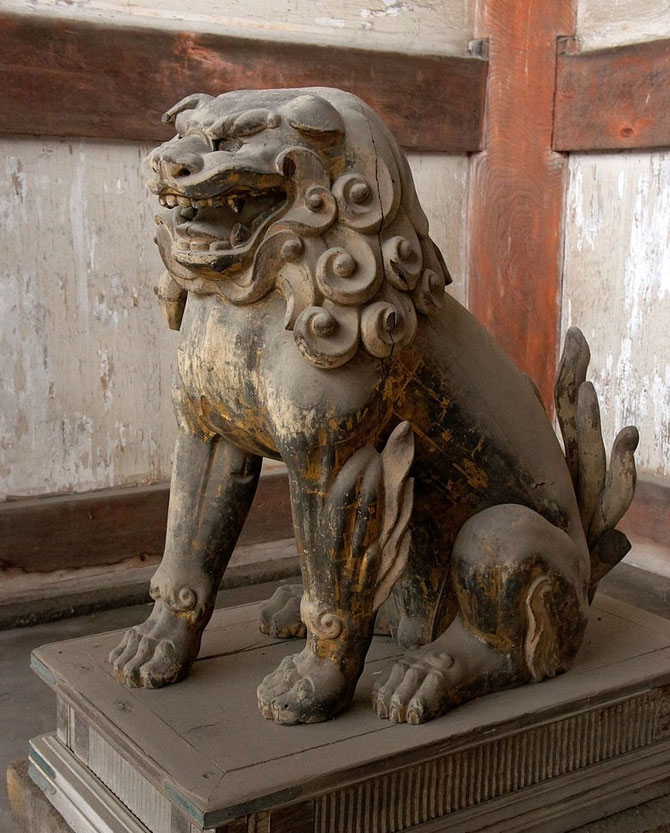 現在の狛犬(Wikipediaより-阿形の獅子/仁和寺)