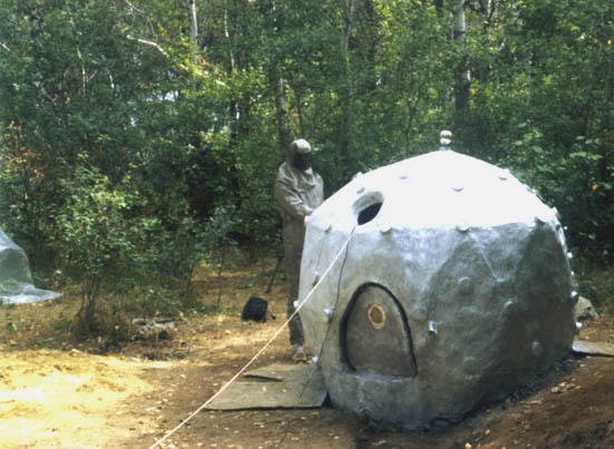 チェルノブロフのタイムマシン（NationMaster.comより）